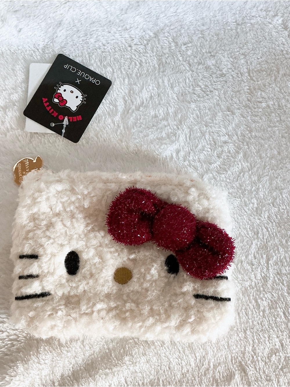 Brand New OPAQUE CLIP Japan x Sanrio Hello Kitty collab fluffy card case pouch